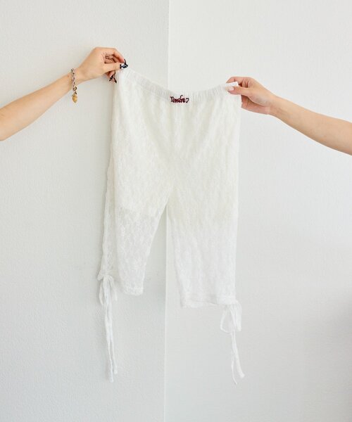 w closet(ダブルクローゼット)の「【25AW】ロゴレースハーフパンツ(その他パンツ・レディース・ブラック/オフホワイト・FREE)」の3枚目の写真