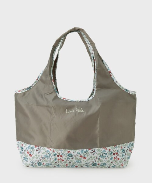 LAURA ASHLEY(ローラアシュレイ)の「【撥水加工】ロサ サンクタ柄 マーケット トートM&ポーチ(エコバッグ/サブバッグ・レディース・アイボリー系/ピンク系その他/ブルー系5・00)」の1枚目の写真