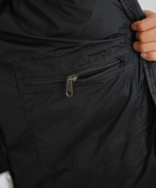 THE NORTH FACE(ザノースフェイス)の「THE NORTH FACE/ザ・ノース・フェイス NUPTSE HOODIE ヌプシジャケット ダウン 撥水 ND92559(ダウンジャケット/コート・メンズ・グレー/ブラック/ダークベージュ・XL/L/M/S/XXL)」の4枚目の写真