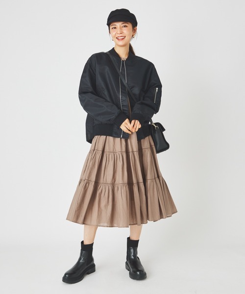 ever closet(エバークローゼット)の「撥水 MA-1 ブルゾン(ブルゾン・レディース・ブラック/カーキ・F)」の6枚目の写真