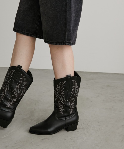 Auntie Rosa Holiday（アンティローザホリデー）の「ミドルウエスタンブーツ（ブーツ・レディース・ブラック・37/39）」の4枚目の写真