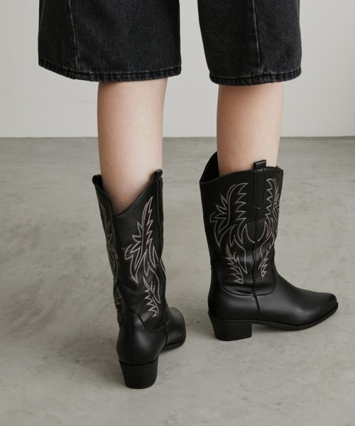 Auntie Rosa Holiday（アンティローザホリデー）の「ミドルウエスタンブーツ（ブーツ・レディース・ブラック・37/39）」の5枚目の写真