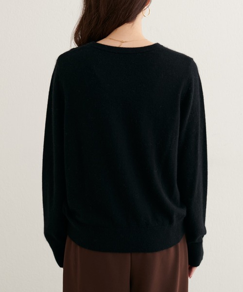 natural couture(ナチュラルクチュール)の「【ZOZO限定】クルーネックカーディガン(カーディガン/ボレロ・レディース・オフホワイト/グレー/ピンク系その他/サックスブルー/ブラック/モカ・FREE)」の19枚目の写真