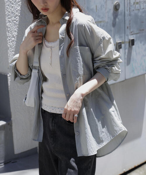 FREE'S MART(フリーズマート)の「◆ナイロンベーシックシャツ(シャツ/ブラウス・レディース・ホワイト/ピンク/グレー・FREE)」の3枚目の写真