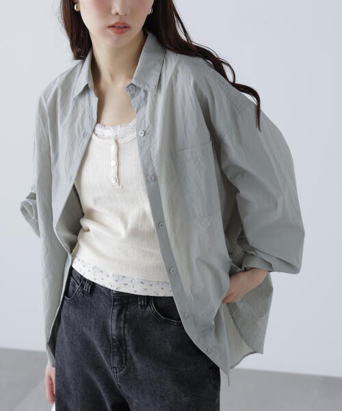 FREE'S MART(フリーズマート)の「◆ナイロンベーシックシャツ(シャツ/ブラウス・レディース・ホワイト/ピンク/グレー・FREE)」の10枚目の写真