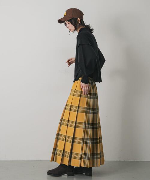 SENSE OF PLACE by URBAN RESEARCH(センスオブプレイスバイアーバンリサーチ)の「『一部WEB限定カラー』ストレッチショルダータックセーター(ニット/セーター・レディース・ブラック/オフホワイト/グレー/モカ/イエロー/レッド/ブルー・ONE)」の21枚目の写真