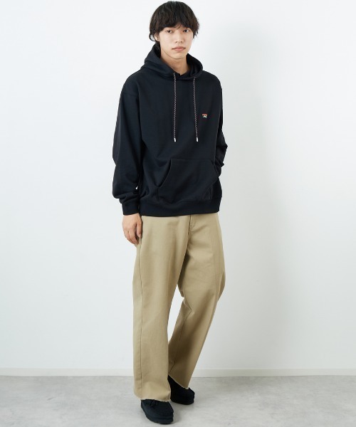 NANGA（ナンガ）の「[NANGA/ナンガ] 別注 フードロゴ刺繍 スウェットパーカー（パーカー・レディース・グレー/ブラック・S/M/L）」の5枚目の写真