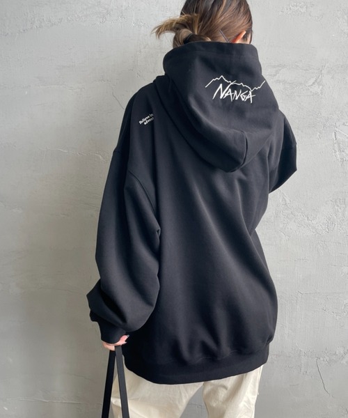 NANGA（ナンガ）の「[NANGA/ナンガ] 別注 フードロゴ刺繍 スウェットパーカー（パーカー・レディース・グレー/ブラック・S/M/L）」の14枚目の写真