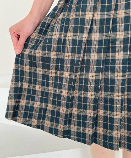 F i.n.t（フィント）の「太ベルト付きプリーツスカート/fint フィント（スカート・レディース・グリーン/ブラウン/グレー・FREE）」の12枚目の写真