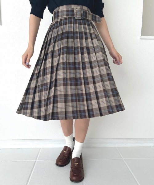 F i.n.t（フィント）の「太ベルト付きプリーツスカート/fint フィント（スカート・レディース・グリーン/ブラウン/グレー・FREE）」の18枚目の写真