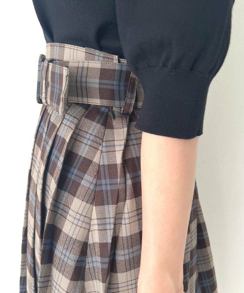 F i.n.t（フィント）の「太ベルト付きプリーツスカート/fint フィント（スカート・レディース・グリーン/ブラウン/グレー・FREE）」の19枚目の写真