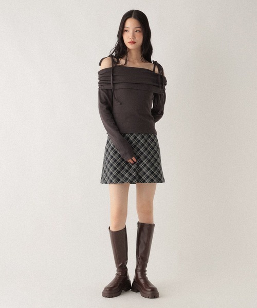 Heather(ヘザー)の「肩リボンオフショルカットソー 590332(Tシャツ/カットソー・レディース・ブラック/チャコールグレー/グレー・FREE)」の5枚目の写真