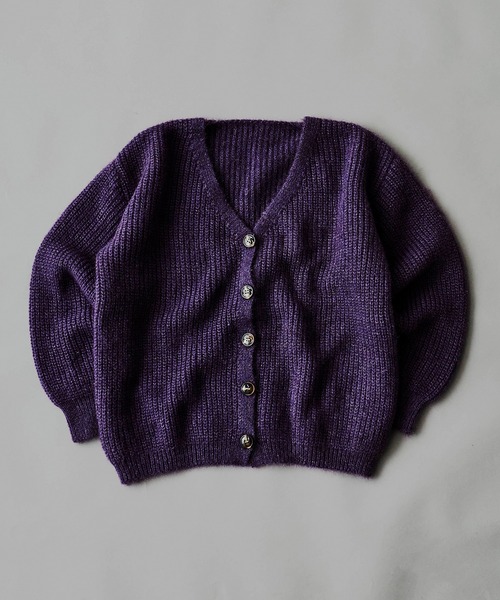 AO2（アオズ）の「V-neck loose knit cardigan / Vネック ルーズニットカーデガン（ニット/セーター・レディース・ブルー/ホワイト/レッド/ブラウン/グレー/パープル/ブラック・FREE）」の22枚目の写真