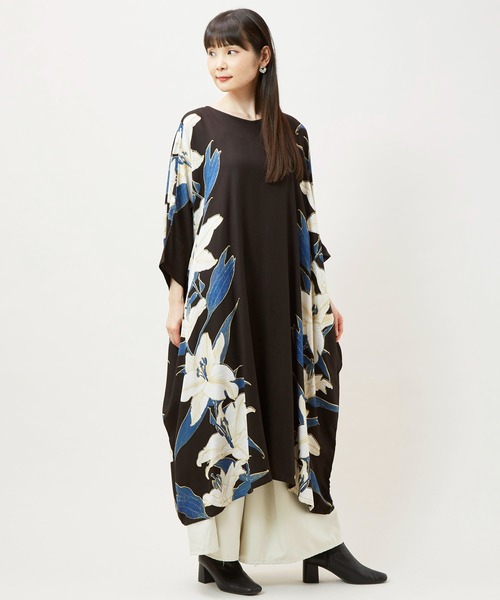 カヤ(カヤ)の「【カヤ】百合薫ワンピース(ワンピース・レディース・スミクロ/ネイビー/パープル系その他・FREE)」の1枚目の写真