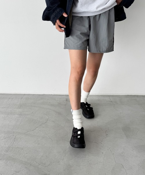 CANAL JEAN（キャナルジーン）の「El mar　ダブルストラップメリージェーン（パンプス・レディース・ブラック・24/23.5/24.5）」の3枚目の写真