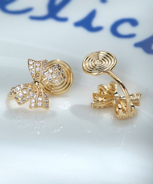 yu-ka(ユーカ)の「YU-KA:ジルコニアリボンイヤリング zirconia ribbon earring(イヤリング・レディース・ゴールド・FREE)」の2枚目の写真