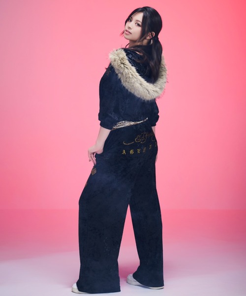 A'GEM/9 × .kom 『A'GEM/9/エージェムナイン』 Ed Hardy ベロア