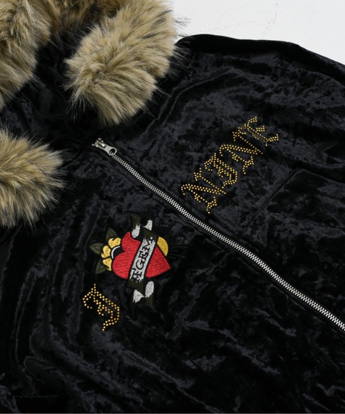 A'GEM9(エージェムナイン)の「A'GEM/9 × .kom 『A'GEM/9/エージェムナイン』 Ed Hardy ベロアフーディパーカー(パーカー・レディース・ピンク/ブラック・L/M)」の17枚目の写真