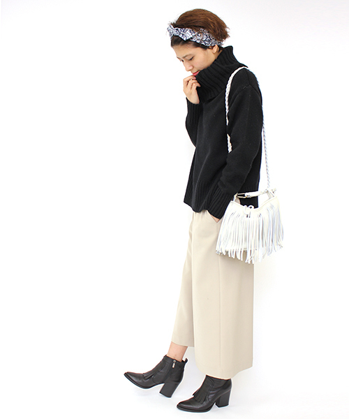 mystic（ミスティック）の「【mystic】オフタートルニット（ニット/セーター・レディース・カーキ/キャメル/オフホワイト/ブラック・ﾌﾘ-）」の7枚目の写真