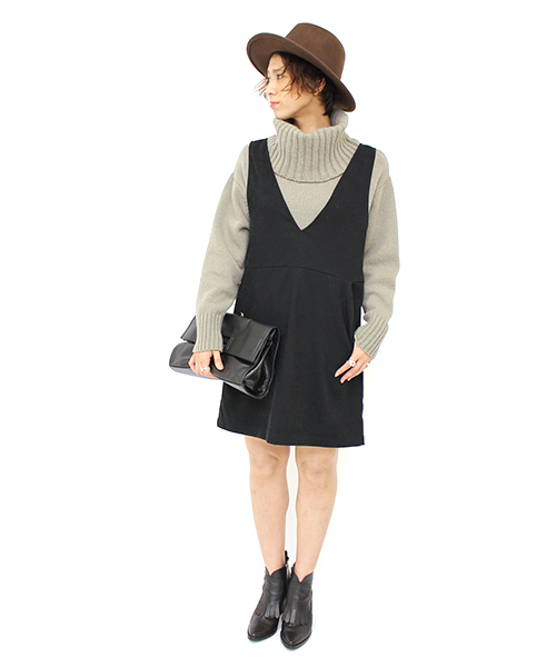 mystic（ミスティック）の「【mystic】オフタートルニット（ニット/セーター・レディース・カーキ/キャメル/オフホワイト/ブラック・ﾌﾘ-）」の8枚目の写真