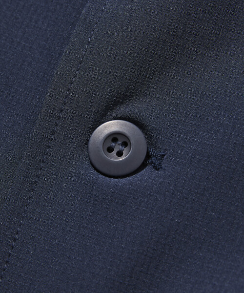 FREAK'S STORE（フリークスストア）の「限定展開 ALL WEATHER ACTIVE WEAR/オールウェザーアクティブウェア リラックスフィット ノーカラージャケットセットアップ/ワイドパンツ（ノーカラージャケット・メンズ・チャコールグレー/ブラック/ネイビー/グレイッシュベージュ・SMALL/MEDIUM/LARGE）」の8枚目の写真