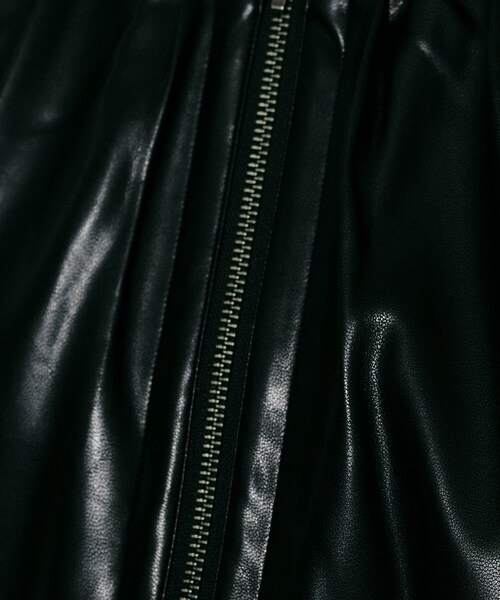 UNTITLED(アンタイトル)の「【MARILYN MOON】ソフトレザー調ブルゾン(ブルゾン・レディース・ブラック・02)」の8枚目の写真