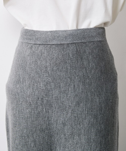 CHIC STYLE（シックスタイル）の「ニットナローマキシスカート＜大きいサイズ有＞シックスタイル（スカート・レディース・ボルドー/グレー/ブラック/アイボリー・L/M/3L/LL/5L/4L）」の15枚目の写真