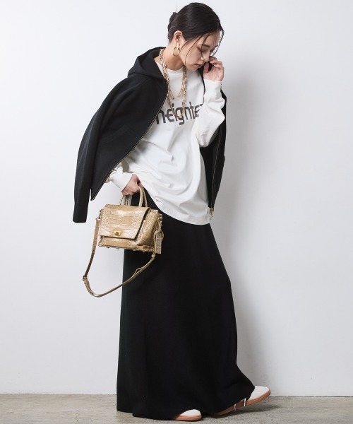 CHIC STYLE（シックスタイル）の「ニットナローマキシスカート＜大きいサイズ有＞シックスタイル（スカート・レディース・ボルドー/グレー/ブラック/アイボリー・L/M/3L/LL/5L/4L）」の6枚目の写真