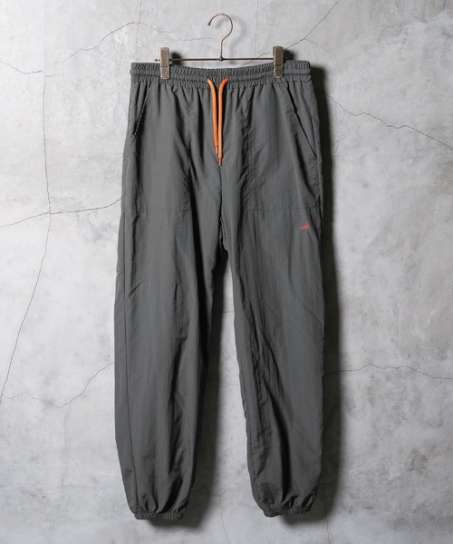 jiggys shop（ジギーズショップ）の「ワンポイント刺繍 ベイカー ナイロンパンツ（その他パンツ・メンズ・チャコール/ベージュ/ブラウン・X-LARGE/MEDIUM/LARGE）」の17枚目の写真