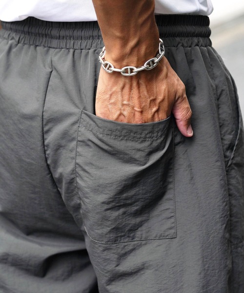 jiggys shop（ジギーズショップ）の「ワンポイント刺繍 ベイカー ナイロンパンツ（その他パンツ・メンズ・チャコール/ベージュ/ブラウン・X-LARGE/MEDIUM/LARGE）」の8枚目の写真