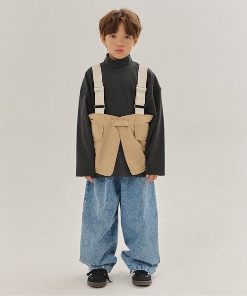 BREEZE（ブリーズ）の「【WEB限定/ジュニア対応】 やわらか起毛ハイネックロンT（Tシャツ/カットソー・キッズ・レッド/チャコール/オフホワイト・90/100/110/120/130/140/150）」の6枚目の写真