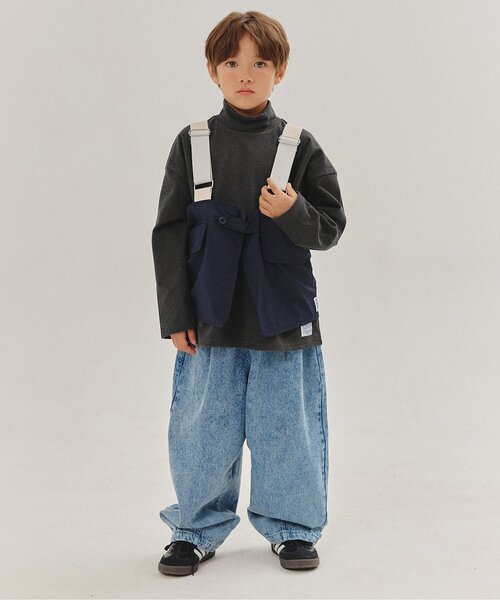 BREEZE（ブリーズ）の「【WEB限定/ジュニア対応】 やわらか起毛ハイネックロンT（Tシャツ/カットソー・キッズ・レッド/チャコール/オフホワイト・90/100/110/120/130/140/150）」の7枚目の写真