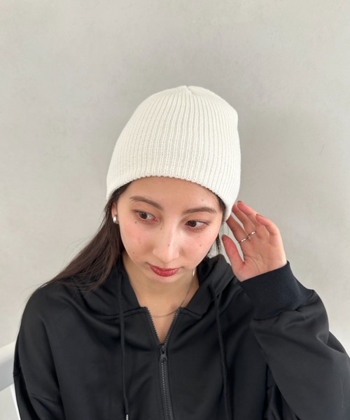 MYMOOD.（マイムード）の「【6色展開】ニット帽子 リブニット ビーニー（ニットキャップ/ビーニー・レディース・ブラック/アイボリー/グレー/オレンジ/ベージュ/ライトグレー・FREE）」の2枚目の写真