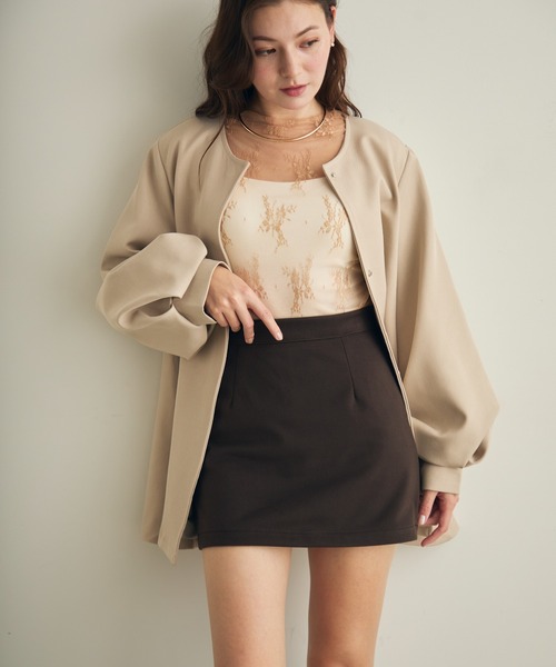 Lunea（ルネア）の「ボリュームスリーブノーカラージャケット（ノーカラージャケット・レディース・ブラック/ベージュ・FREE）」の11枚目の写真