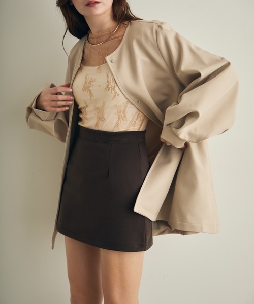 Lunea（ルネア）の「ボリュームスリーブノーカラージャケット（ノーカラージャケット・レディース・ブラック/ベージュ・FREE）」の15枚目の写真