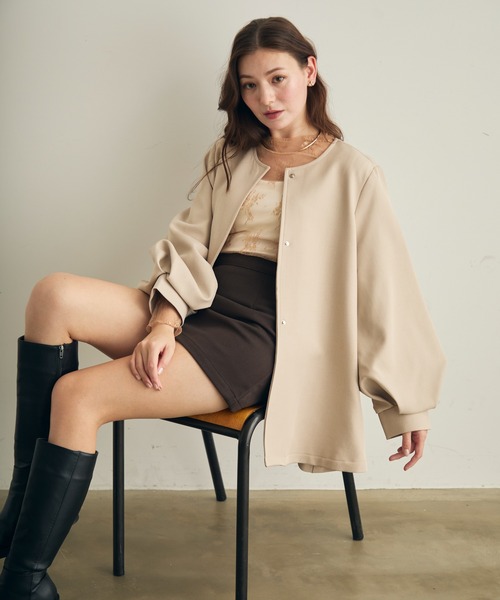 Lunea（ルネア）の「ボリュームスリーブノーカラージャケット（ノーカラージャケット・レディース・ブラック/ベージュ・FREE）」の20枚目の写真