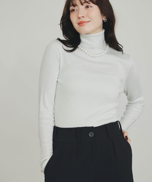 PICCIN(ピッチン)の「ラメタートルニット(ニット/セーター・レディース・オフホワイト/ホワイト系その他/ブラック/ブラウン系その他/ベージュ/ライトブルー/ローズ・M)」の8枚目の写真