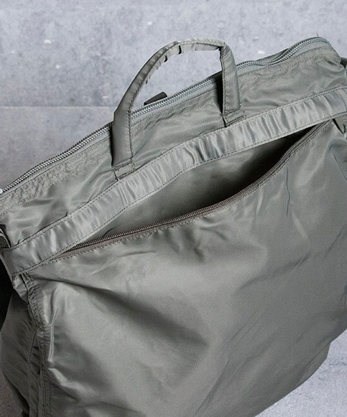 ８(eight)（エイト）の「ヘルメットバッグ MA-1生地（ボストンバッグ・メンズ・ブラック・FREE）」の9枚目の写真