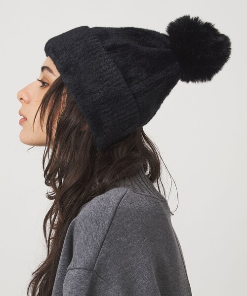 green label relaxing(グリーンレーベルリラクシング)の「ニットシャギー ポンポンキャップ / ニットキャップ(ニットキャップ/ビーニー・レディース・オフホワイト/ダークグレー/ブラック・FREE)」の3枚目の写真