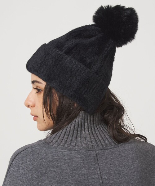 green label relaxing(グリーンレーベルリラクシング)の「ニットシャギー ポンポンキャップ / ニットキャップ(ニットキャップ/ビーニー・レディース・オフホワイト/ダークグレー/ブラック・FREE)」の5枚目の写真