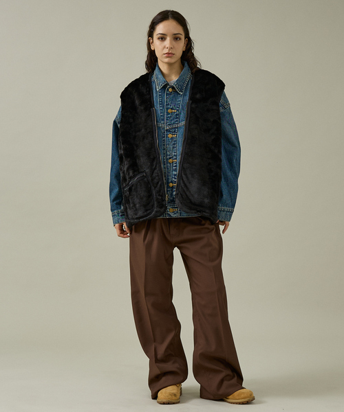 Barbour(バブアー)の「【BARBOUR / バブアー】リバーシブルファーベスト / ライナーベスト(ブルゾン・メンズ・ブラック/セージグリーン/ダークベージュ・42/44/46)」の12枚目の写真