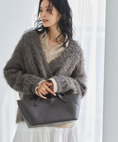 AULENTTI(オウレンティ)の「BARNYARDSTORM / 【AULENTTI(オウレンティ)】ワイドショルダーバッグ(ショルダーバッグ・レディース・ダークブラウン/ベージュ・FREE)」の4枚目の写真