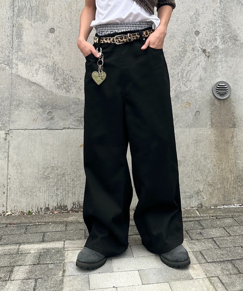 kutir（クティール）の「ASORT LAYERED BAGGY PANTS／アソートレイヤードバギーパンツ（その他パンツ・メンズ・チャコールグレー/ブラック・SMALL/LARGE/MEDIUM）」の13枚目の写真