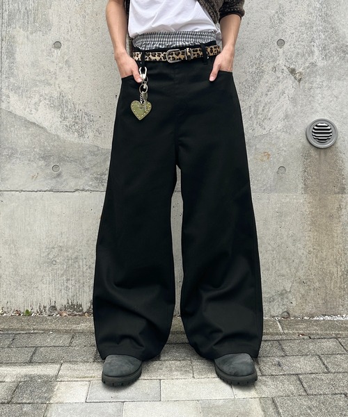 kutir（クティール）の「ASORT LAYERED BAGGY PANTS／アソートレイヤードバギーパンツ（その他パンツ・メンズ・チャコールグレー/ブラック・SMALL/LARGE/MEDIUM）」の15枚目の写真
