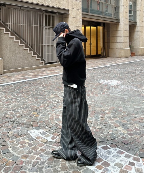 kutir（クティール）の「ASORT LAYERED BAGGY PANTS／アソートレイヤードバギーパンツ（その他パンツ・メンズ・チャコールグレー/ブラック・SMALL/LARGE/MEDIUM）」の19枚目の写真