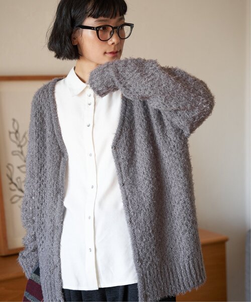 LBC（エルビーシー）の「綿レーヨンメタルボタンシャツ（シャツ/ブラウス・レディース・ホワイト/チャコール/ミント・L/M）」の10枚目の写真