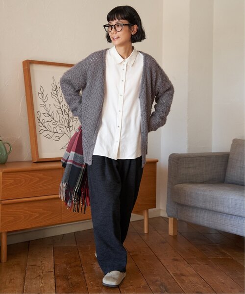 LBC（エルビーシー）の「綿レーヨンメタルボタンシャツ（シャツ/ブラウス・レディース・ホワイト/チャコール/ミント・L/M）」の12枚目の写真