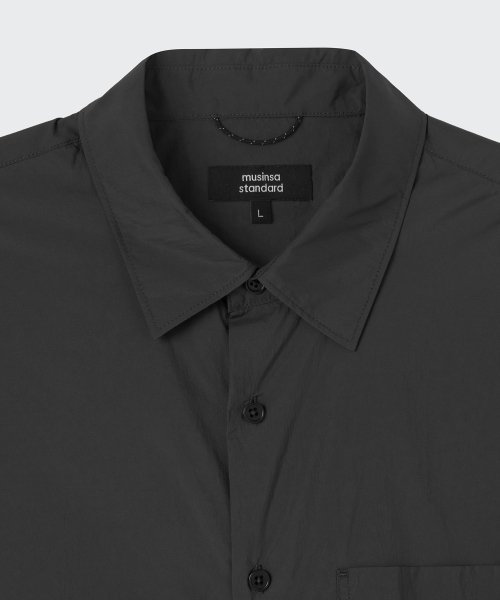 MUSINSA STANDARD（ムシンサスタンダード）の「[シティレジャー] エアウェイト半袖シャツ [ブラック]（シャツ/ブラウス・メンズ・その他・SMALL/MEDIUM/LARGE/X-LARGE/XX-LARGE）」の5枚目の写真
