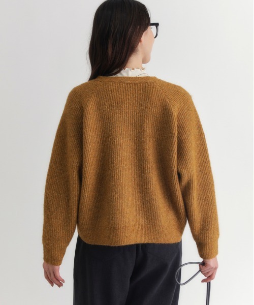 Right-on（ライトオン）の「【HONEYSUCKLE ROSE】メランジニットカーディガン (Vネック/リラックスシルエット/厚手/軽量/フェミニン/レイヤード/秋冬春対応)（カーディガン/ボレロ・レディース・ブラウン/イエロー/キナリ・M/L）」の13枚目の写真