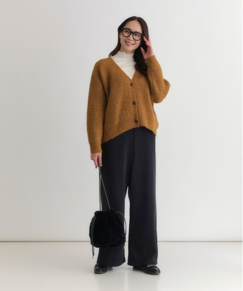 Right-on（ライトオン）の「【HONEYSUCKLE ROSE】メランジニットカーディガン (Vネック/リラックスシルエット/厚手/軽量/フェミニン/レイヤード/秋冬春対応)（カーディガン/ボレロ・レディース・ブラウン/イエロー/キナリ・M/L）」の14枚目の写真